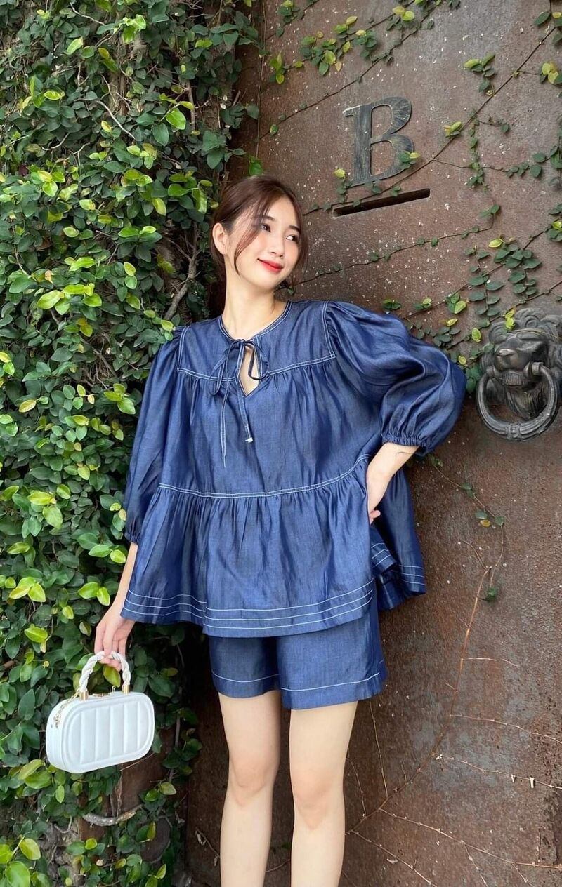 10+ cách phối đồ với quần short jean nữ trẻ trung, cuốn hút