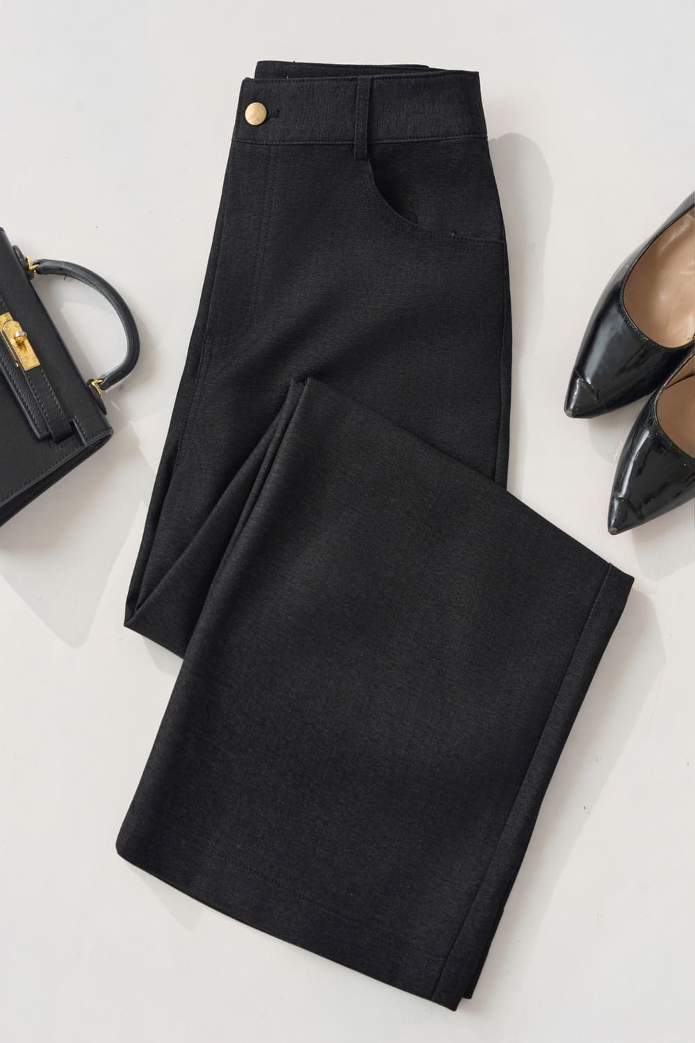 Quần nữ Younger dòng Basic vải denim mềm dáng suông dài cạp cao