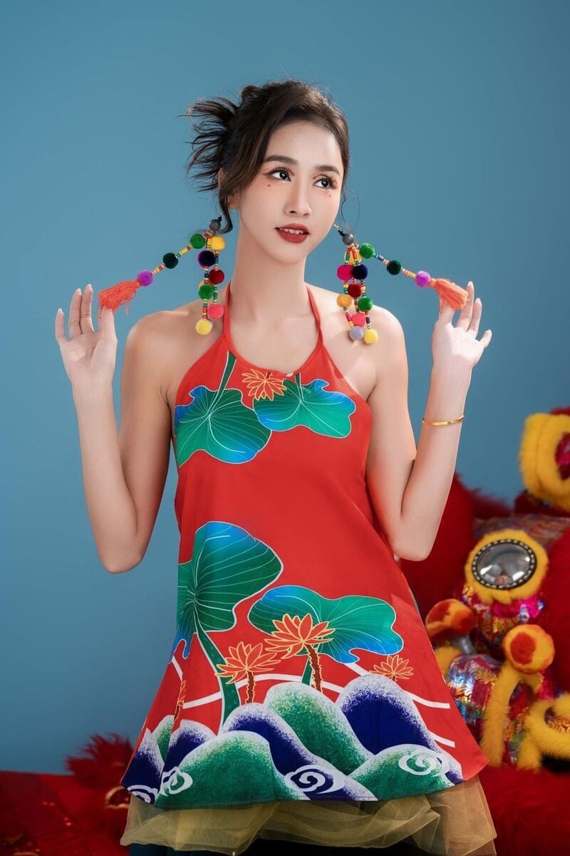 Hướng dẫn chị em tạo dáng chụp ảnh Trung Thu xinh xắn, ấn tượng