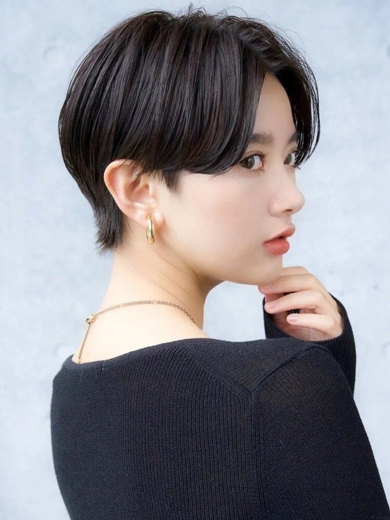 Tóc pixie nữ