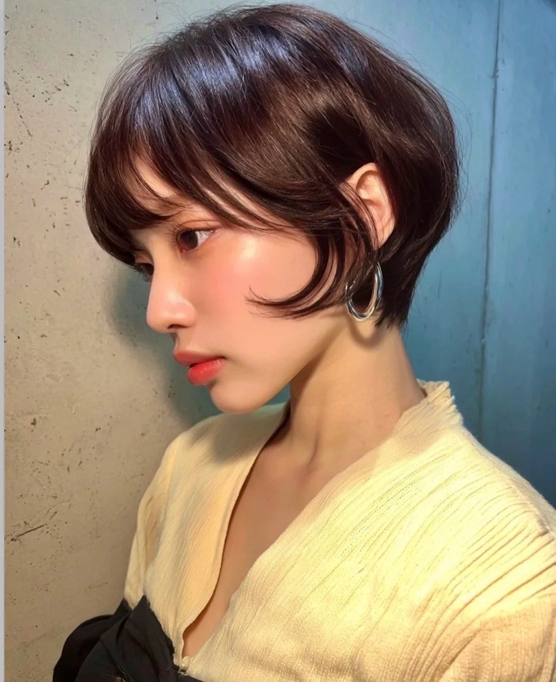 Tóc pixie nữ