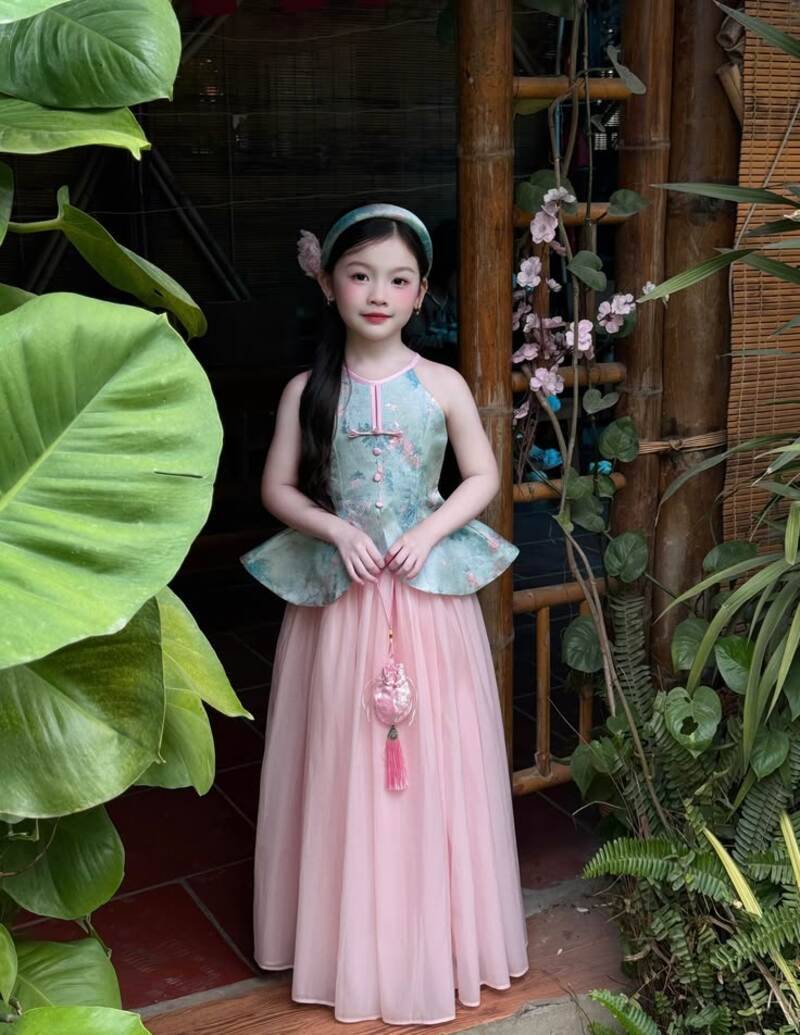 váy Trung thu cho bé gái