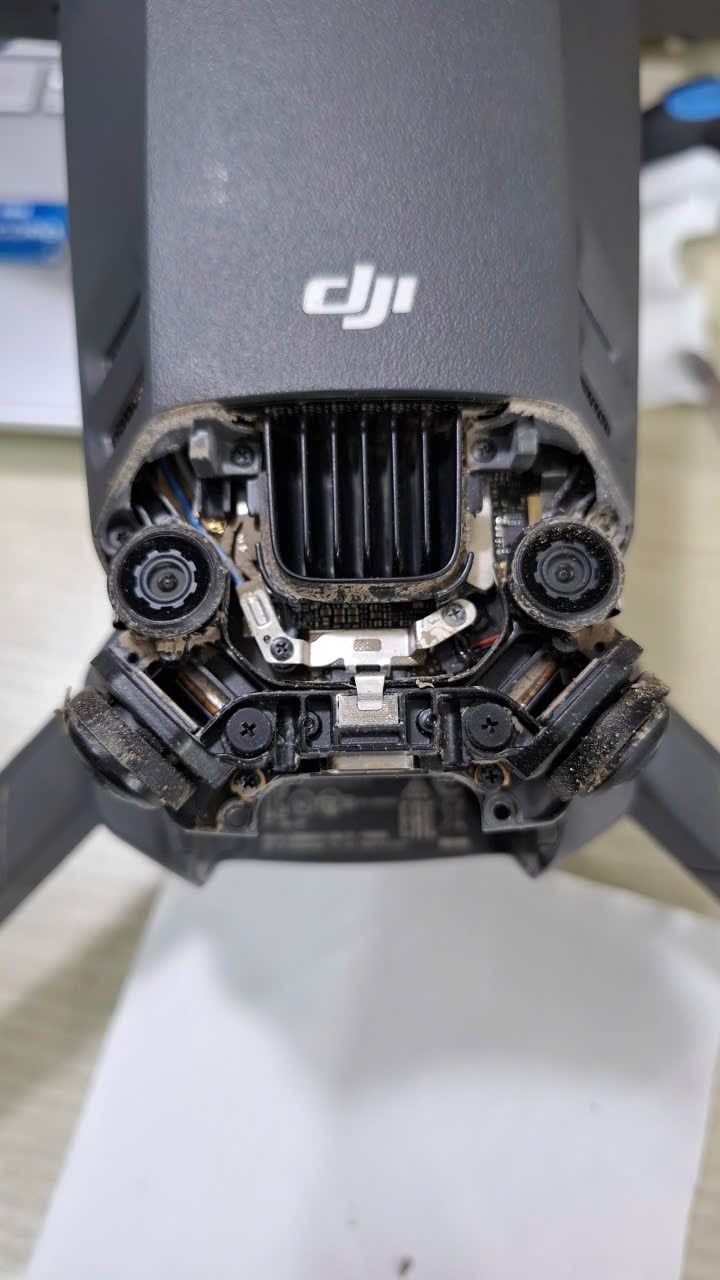 sửa chữa drone rơi rớt