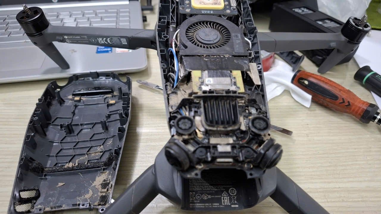 sửa chữa drone rơi rớt