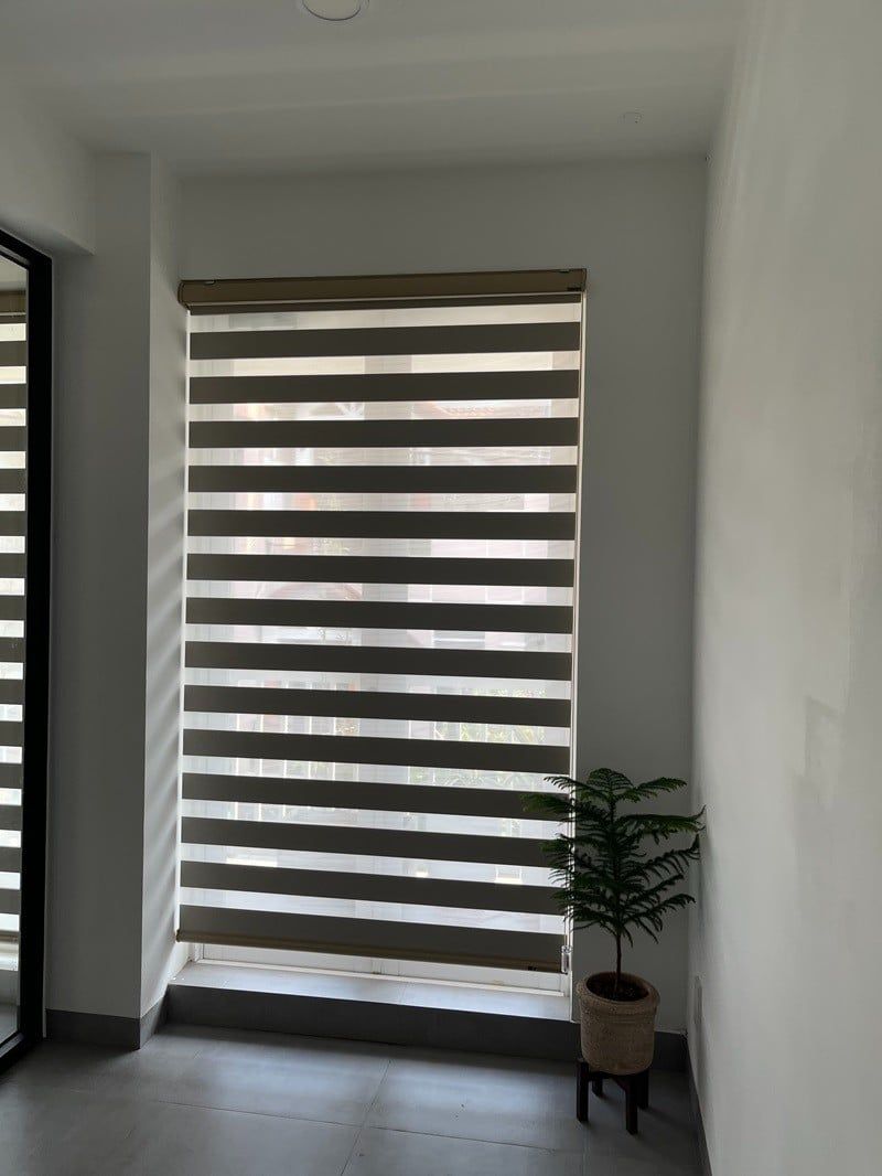 Rèm cầu vồng cho cửa sổ