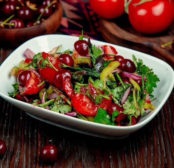 Salad Cherry Mỹ
