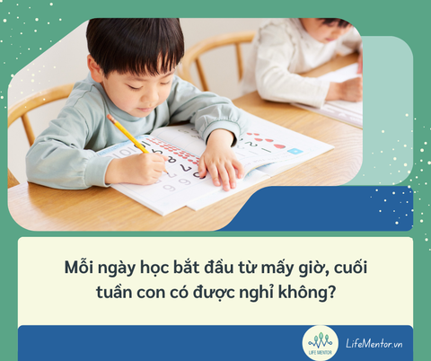 Mỗi ngày học bắt đầu từ mấy giờ, cuối tuần các bé có được nghỉ không?