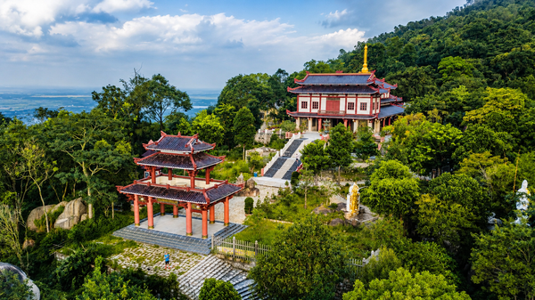 Chùa Linh Sơn Bửu Thiền