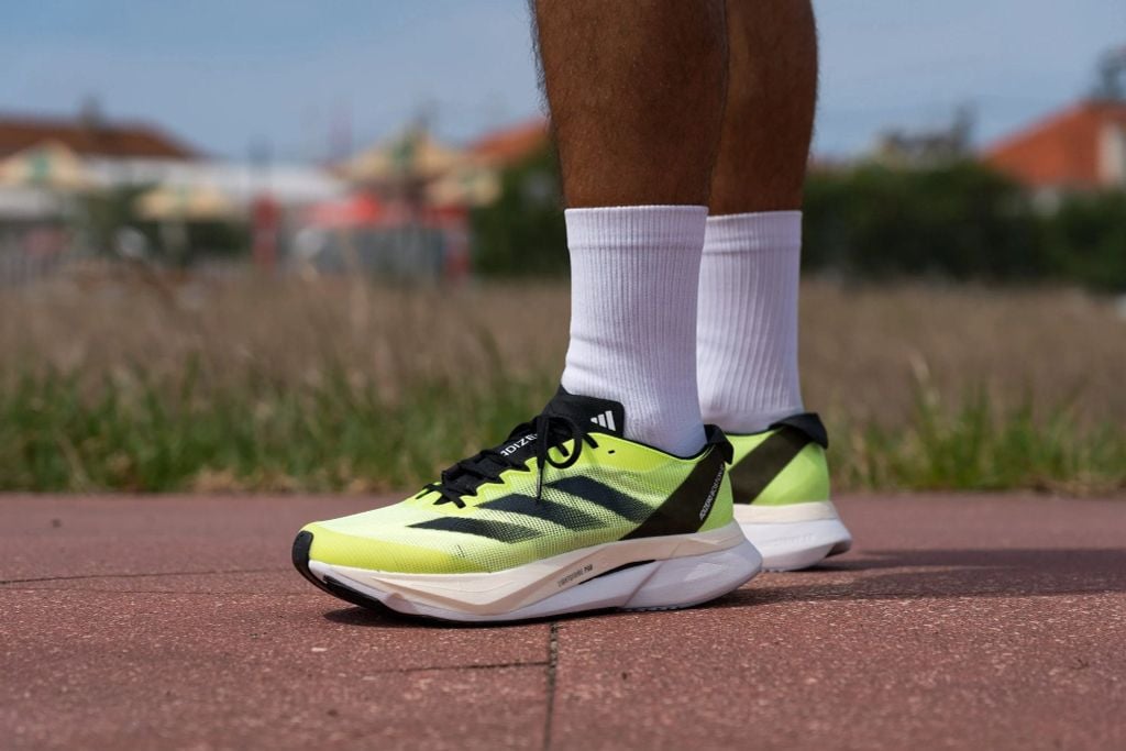 Form và upper Adidas Adizero Boston 12