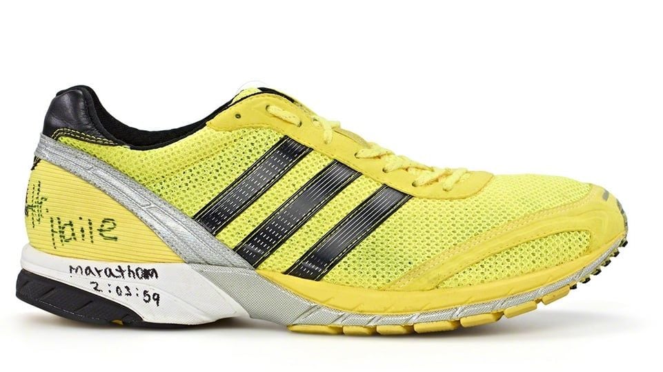 Kỷ lục 2:03:59 đưa Adizero trở thành dòng giày thi đấu đáng chú ý