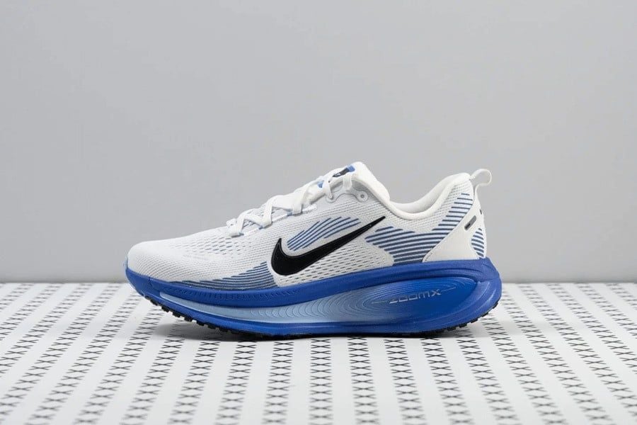 Nike Vomero 18