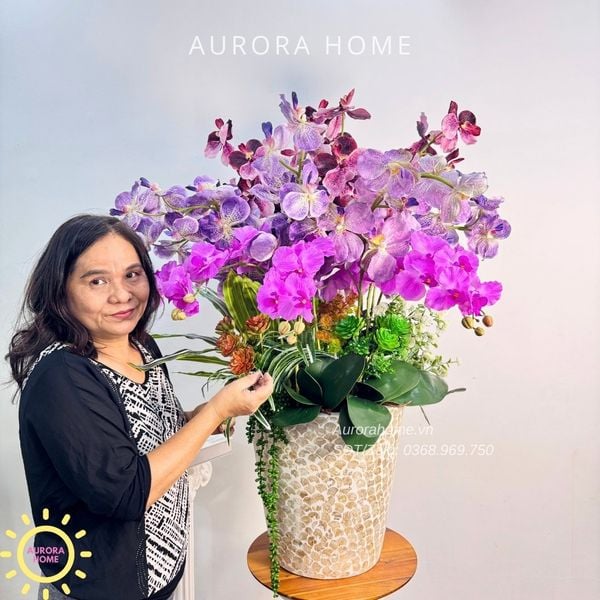 chau-hoa-lan-ho-diep-cao-cap