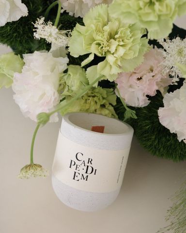 Nến thơm mùa hoa đẹp nhất