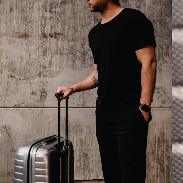 Vali Samsonite Proxis Màu Đen Lớp phủ bảo vệ – Giữ vali luôn mới mẻ theo thời gian