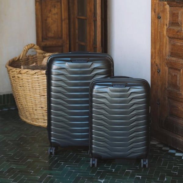 Vali Samsonite Proxis Màu Đen Lớp phủ bảo vệ – Giữ vali luôn mới mẻ theo thời gian