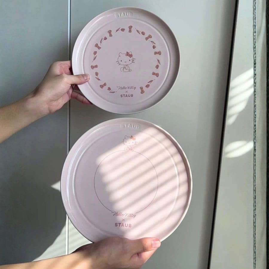 Các gia đình yêu thích phong cách nội thất bếp hiện đại, nữ tính và thanh lịch.