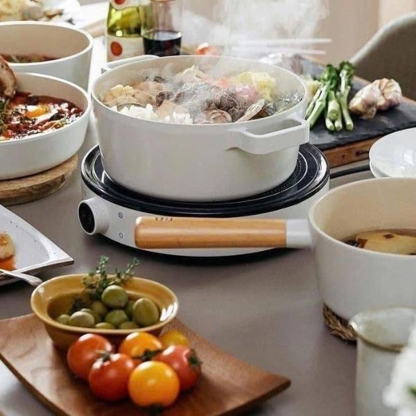 Bếp từ kèm nồi lẩu Fika Neoflarm Có thể được sử dụng trên tất cả các lò cảm ứng điện, gas và bếp từ