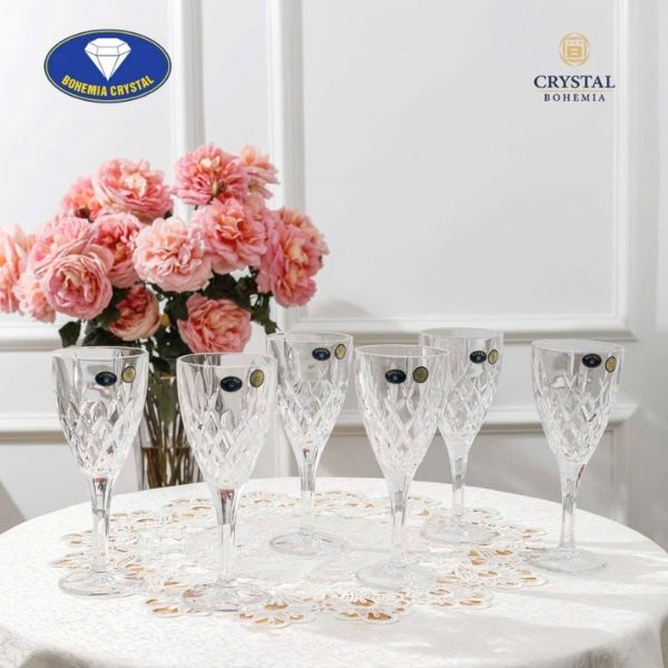 Mọi thứ đều hoàn hảo với Bộ 6 ly pha lê vang đỏ Bohemia Brixton 320ml 12102