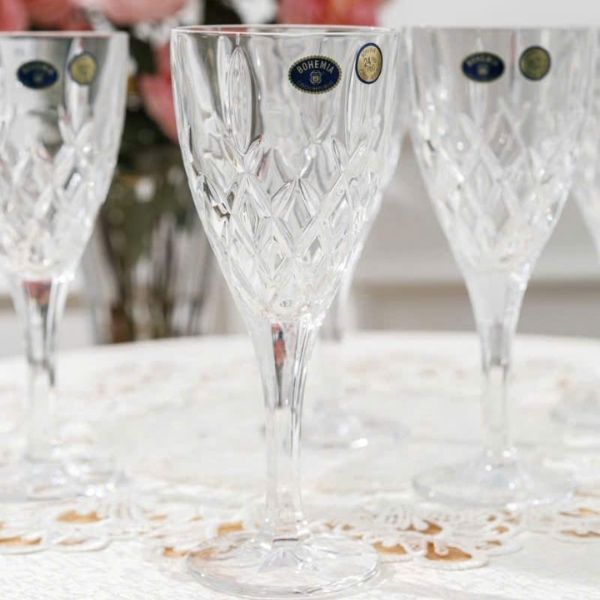 Bộ 6 cốc pha lê Bohemia Brixton Whisky 320ml có các đường cắt dày đặc, cắt chéo