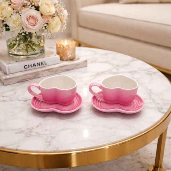 Bộ cốc kèm đĩa Le Creuset 220ml hình trái tim - Màu hồng/Đỏ