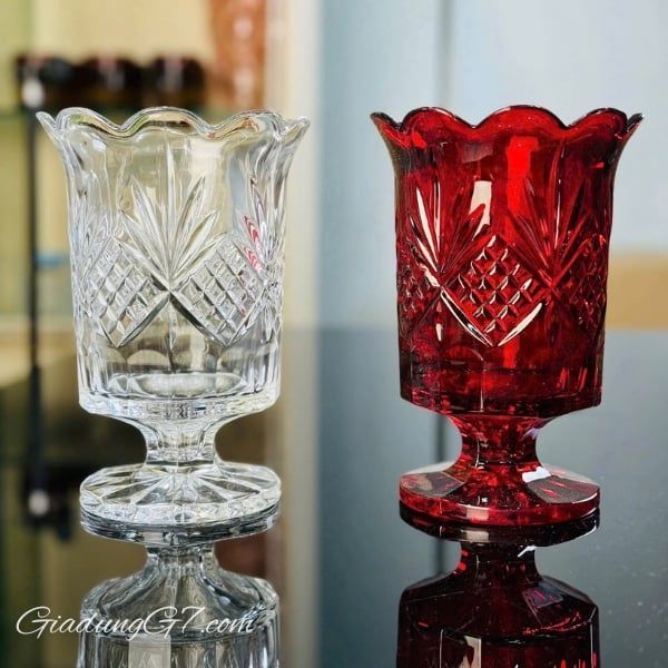 Chân nến pha lê Dublin Hurricane 19cm màu đỏ kiêm cắm hoa
