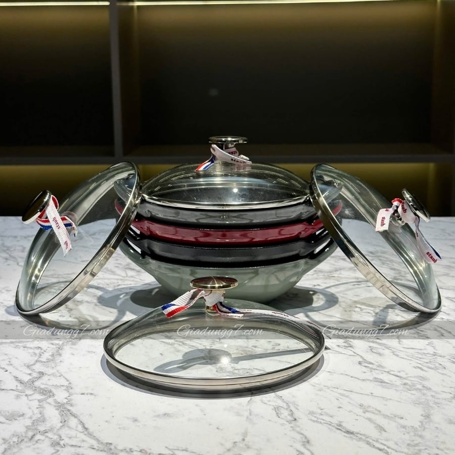 Chảo gang Staub Wok 16cm 0.65L độ bền vượt trội