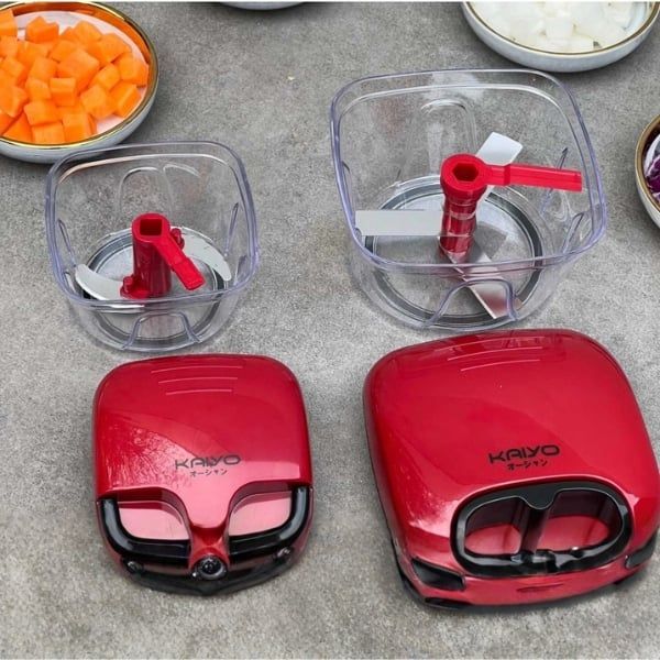 ụng cụ xay tỏi ớt Kaiyo 250ml/400ml được làm từ dòng nhựa cao cấp, lưỡi dao làm từ thép không gỉ inox 420