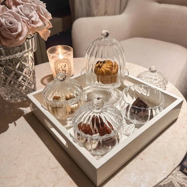 Hũ đường IVV Sahara 9.4cm bằng thủy tinh borosilicate có nắp, bề mặt ngoài có nếp gấp.