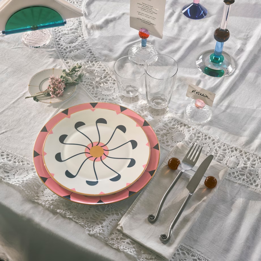 Kẹp menu Desiree Reflections Copenhagen - Mang đến vẻ đẹp tinh tế cho mọi trải nghiệm ẩm thực.