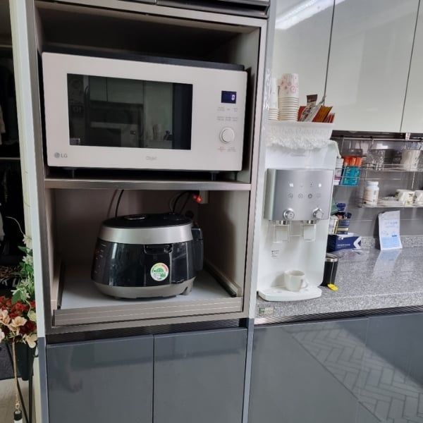 Lò vi sóng kiêm nướng hấp LG Dios 32L Nướng thơm ngon - Nấu ăn lành mạnh. Hương vị đậm đà