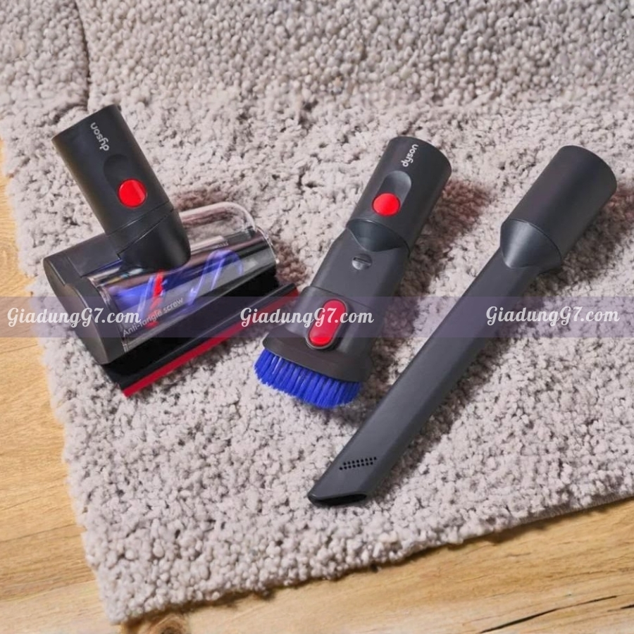 Dyson V16 Piston Animal được trang bị đầu lau Submarine™ 2.0