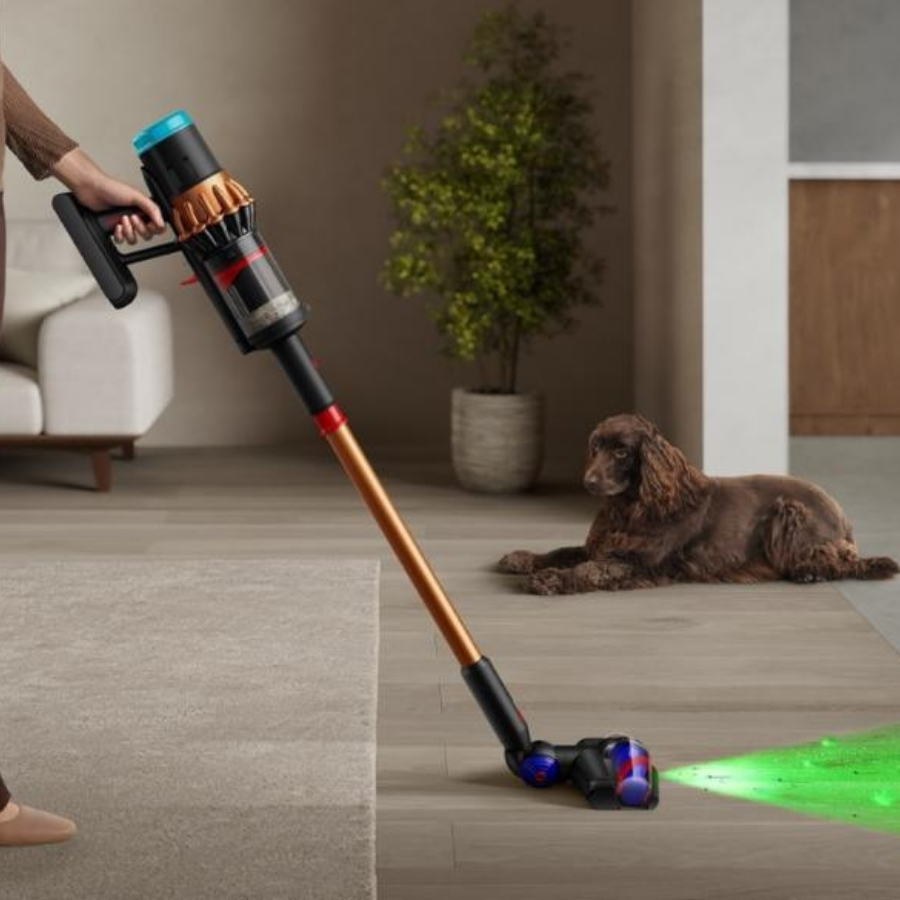 Dyson V16 Piston Animal là lựa chọn phù hợp cho gia đình nuôi chó, mèo hoặc các loại thú cưng thường xuyên rụng lông.