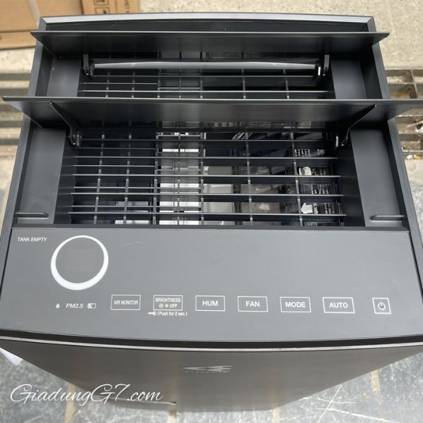 Máy lọc không khí Daikin MCK70ZVM7 Tiện nghi hơn với các hiển thị chất lượng không khí liên tục