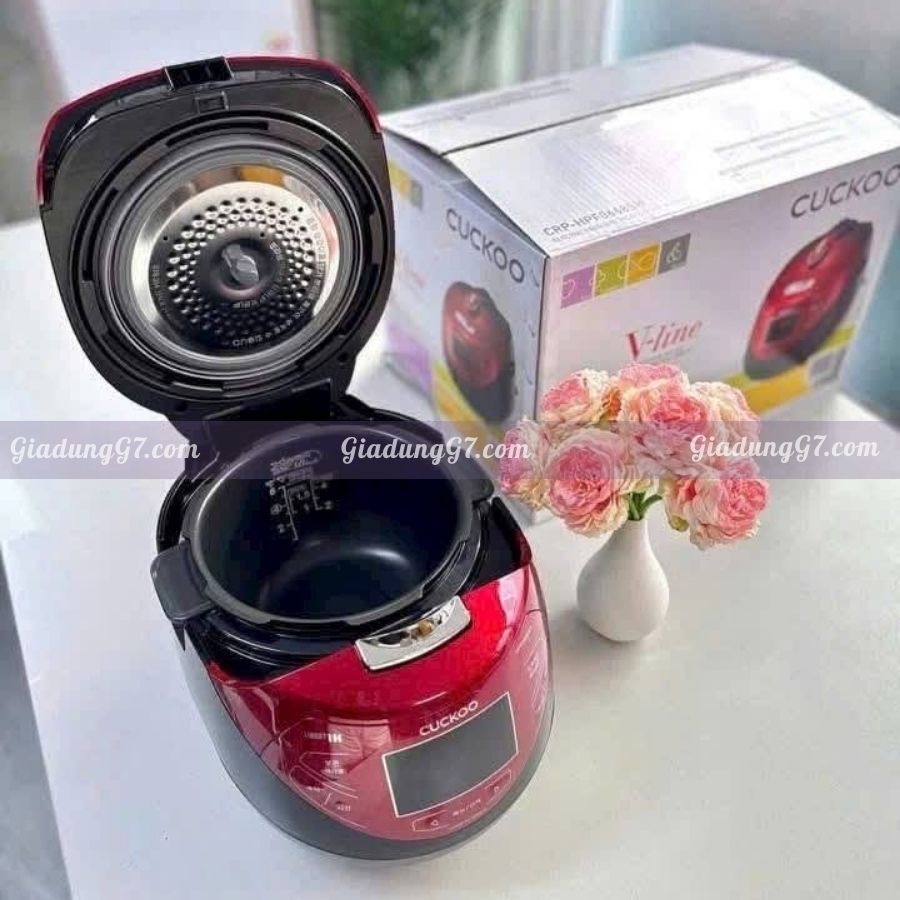 Nồi cơm điện cao tần Cuckoo CRP HPF0668SH Giữ ấm lâu, tiết kiệm điện năng