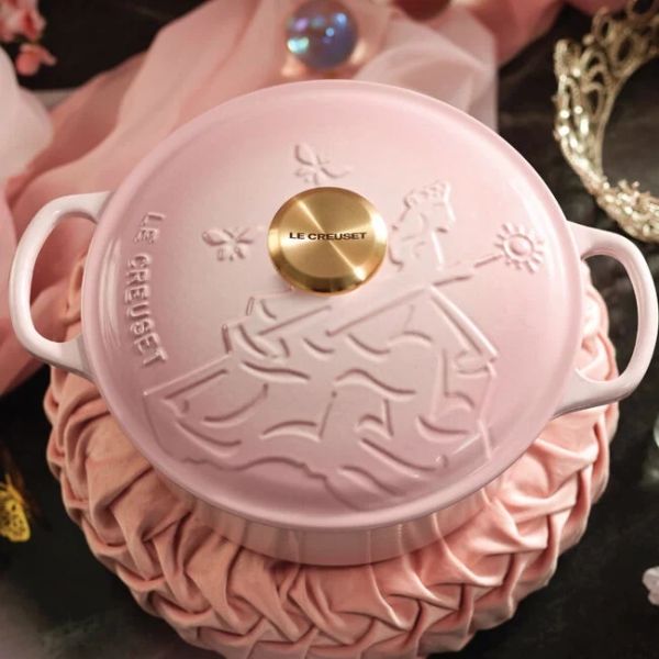 Nồi gang Le Creuset Shell Pink phù thuỷ 24cm 4.2L - Màu Hồng Sử dụng linh hoạt