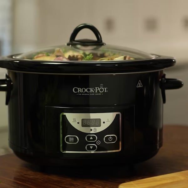Nồi nấu chậm Crock Pot 4.7L SCCPRC507B - Điện tử giúp việc nấu nướng trở nên dễ dàng.