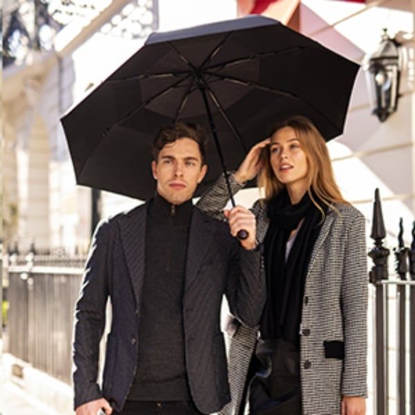 Ô đóng mở tự động Balios Dễ dàng mở và đóng chỉ bằng một nút bấm.