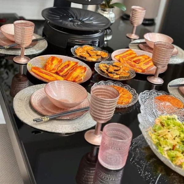 Set 18 món bát đĩa ly Viola - Màu Hồng