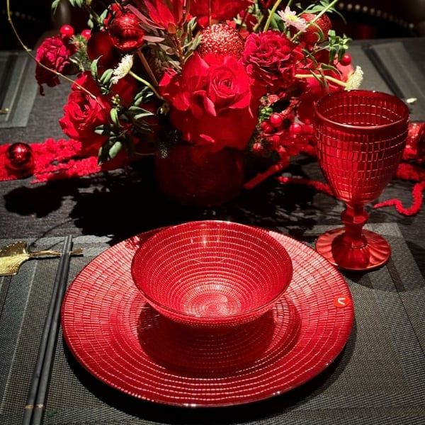 Set 18 món bát đĩa ly Viola - Màu đỏ