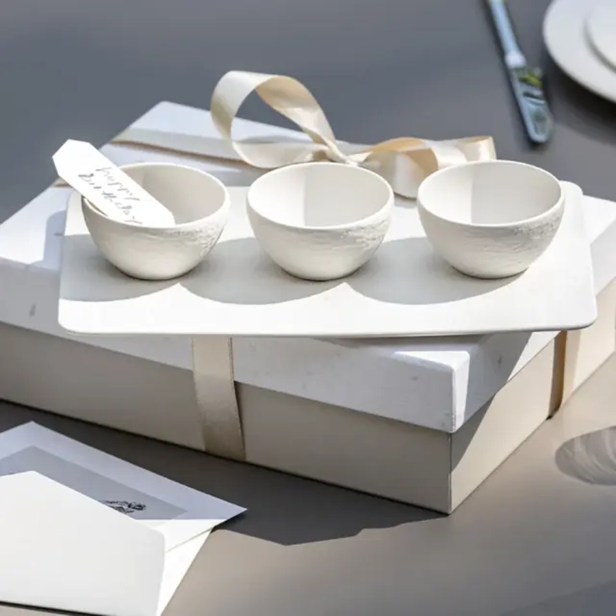 Set 3 bát nước chấm kèm khay Villeroy & Boch rock dùng đựng nước chấm và đồ ăn nhẹ