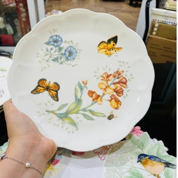 Set 4 đĩa Lenox Butterfly Meadow 28cm Thiết kế tinh xảo, mang hơi thở thiên nhiên