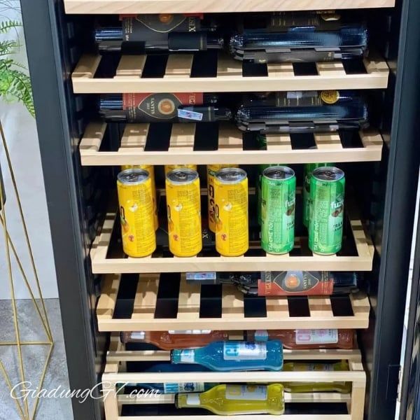 Tủ Bảo Quản Rượu Vang HCK SC-208RWA 208L Dung tích rộng 208L