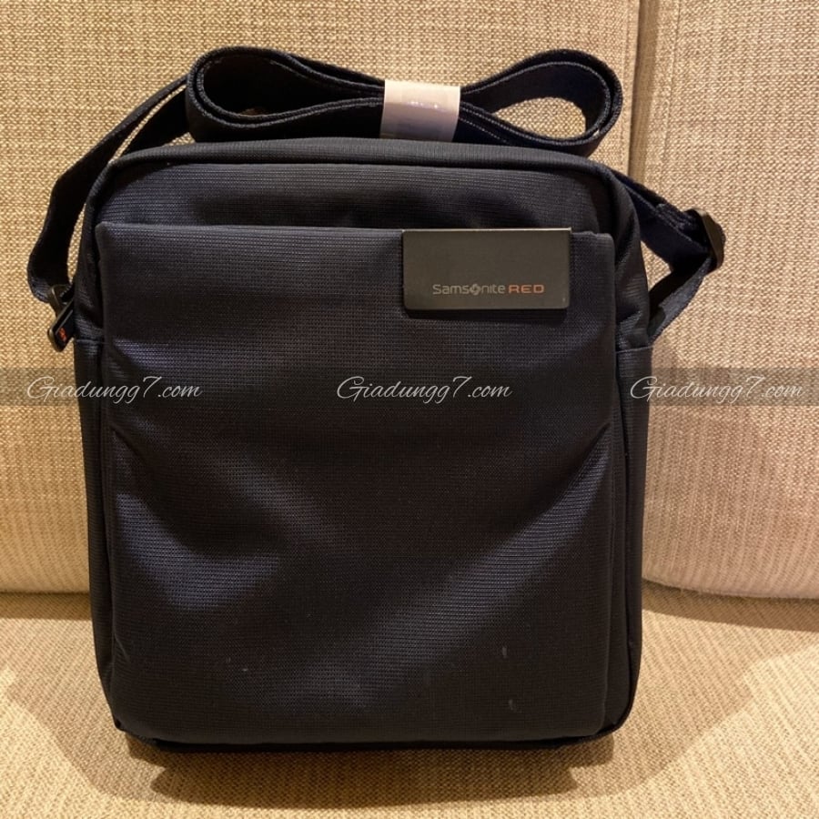 Túi đeo chéo Samsonite Red TURRIS CROSS BAG - Thiết kế vượt thời gian kết hợp với chức năng hiện đại.