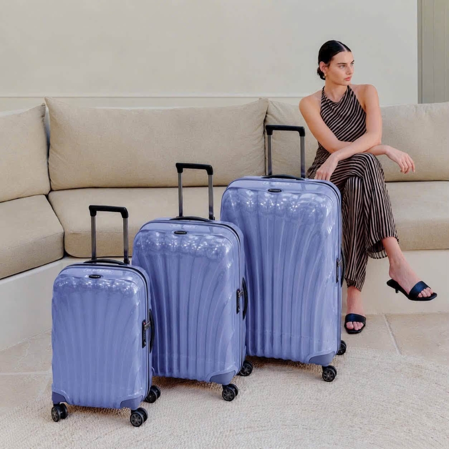 Vali Samsonite C-Lite màu tím Lavender Luôn trung thực với những câu chuyện tuyệt vời được đan cài vào công nghệ Curv® và thiết kế mang tính biểu tượng