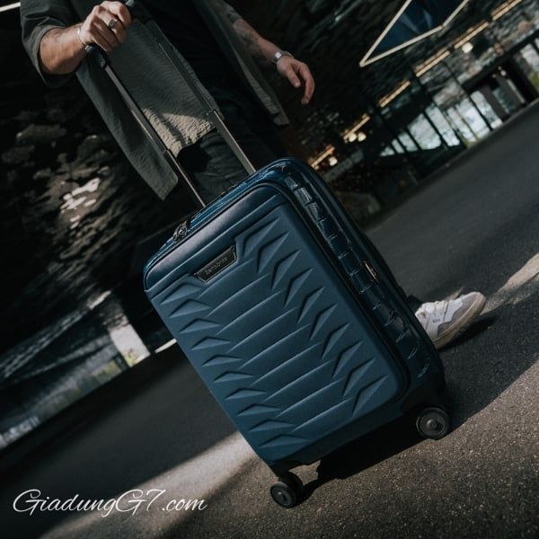 Vali Samsonite Proxis có ngăn đựng Laptop - Màu Xanh - Size 20 thuộc dòng sản phẩm Roxkin Samsonite