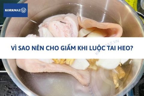Vì sao nên cho giấm khi luộc tai heo?