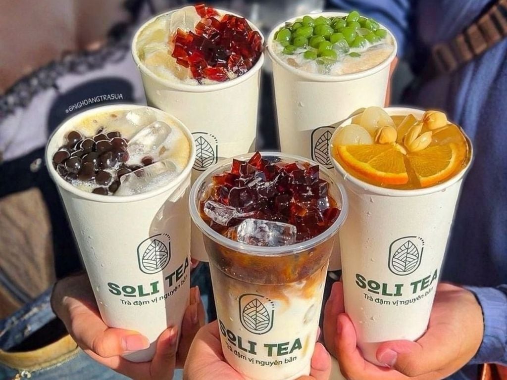Đá viên cỡ nhỏ dùng trong ly trà sữa có topping
