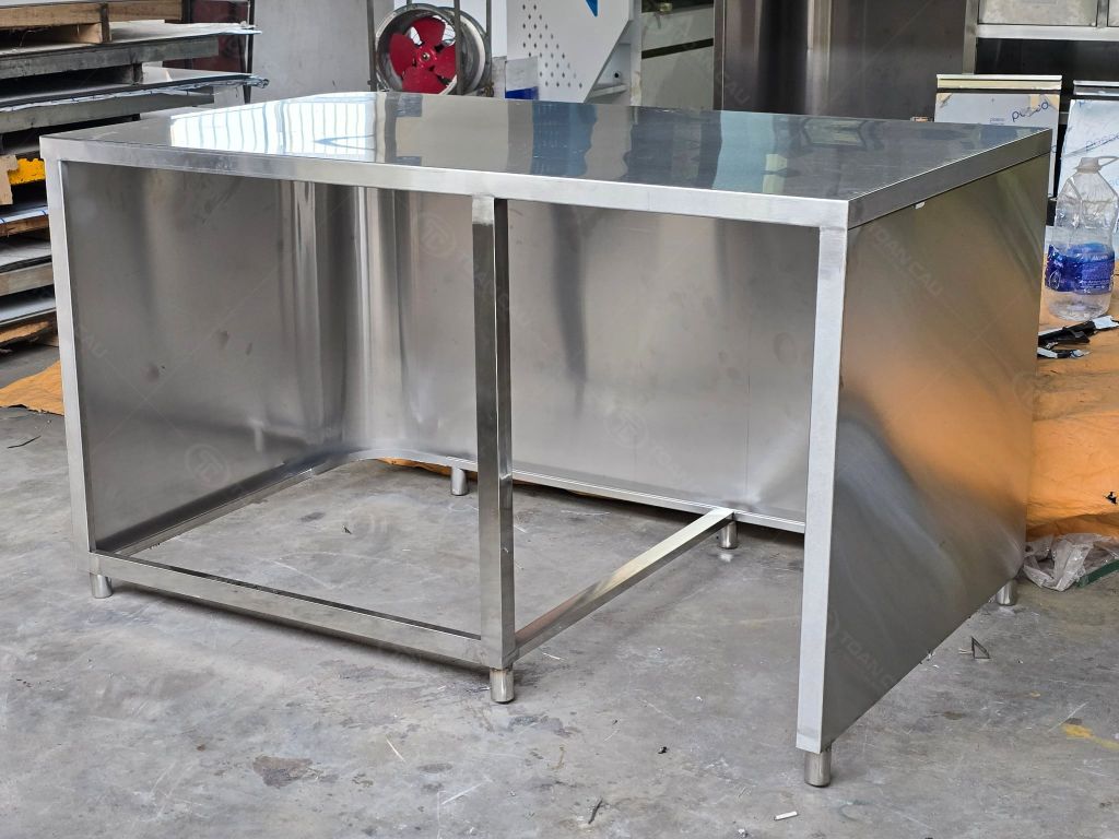 Hình ảnh thực tế của Hình ảnh cho bàn quầy 1 tầng 1m5