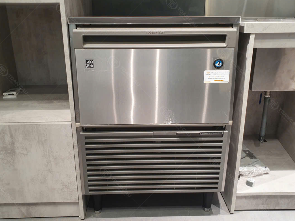 Hình ảnh thực tế máy làm đá viên Hoshizaki IM-45CA