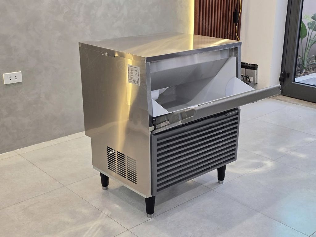 ảnh ngăn chứa đá máy làm đá Máy làm đá viên Hoshizaki IM-65A-25